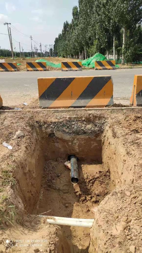 阜宁穿马路放管子